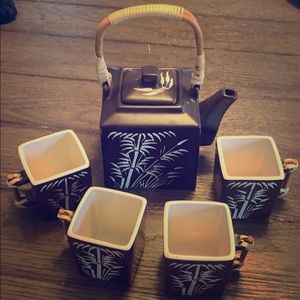 Bamboo tea set